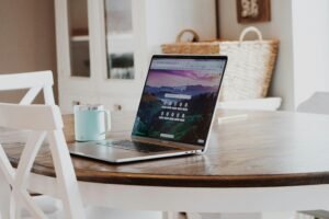 Google media specialist computer